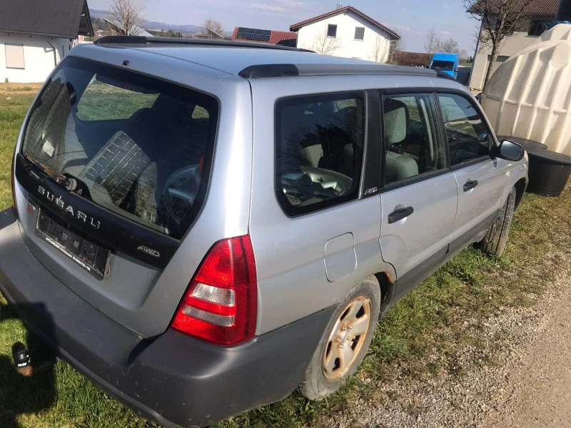 Subaru Forester 2.0 125 2002, снимка 2 - Автомобили и джипове - 40729438