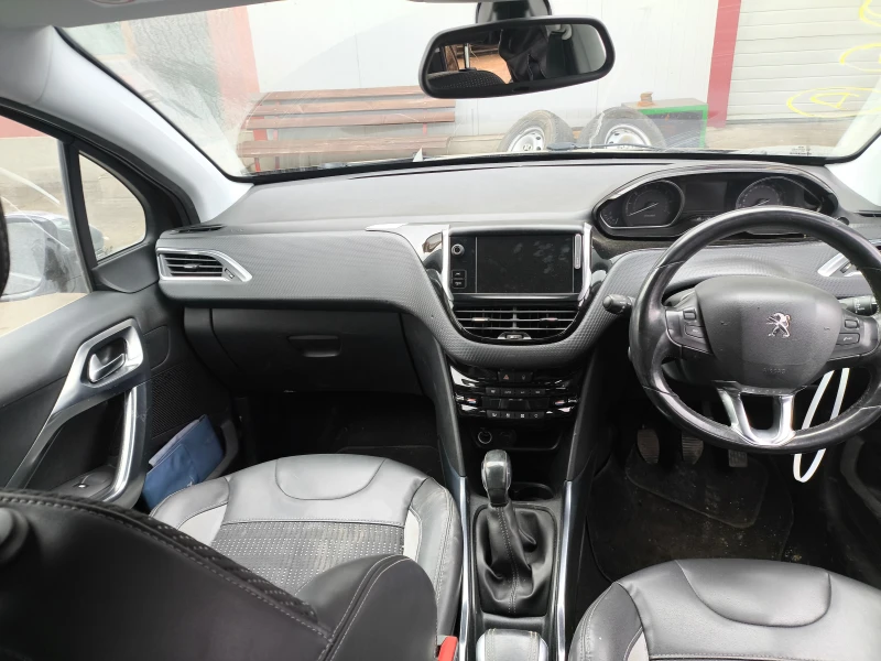Peugeot 2008 1.2i,1.2t,1.6hdi, снимка 15 - Автомобили и джипове - 44699408
