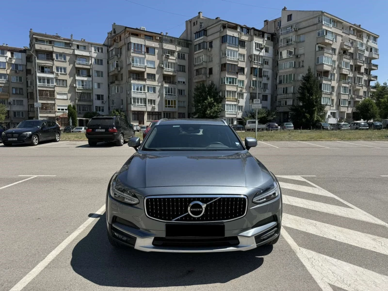 Volvo V90 Cross Country D5 AWD, снимка 3 - Автомобили и джипове - 47264519