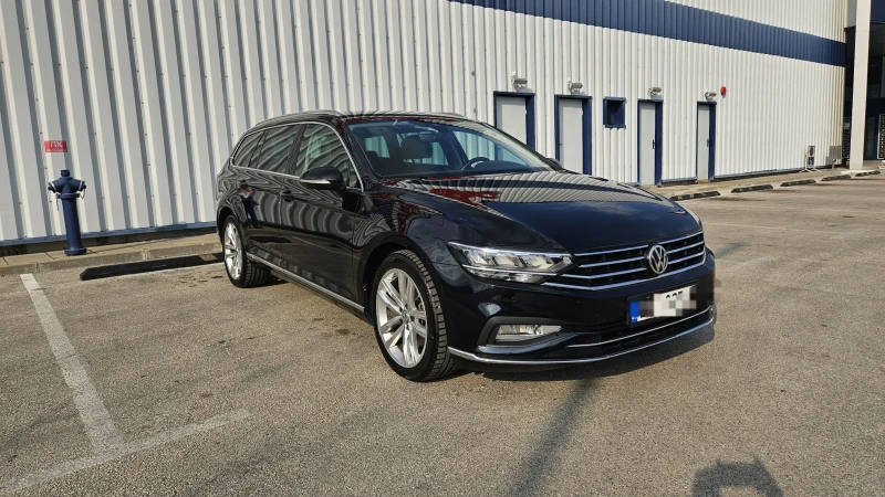 VW Passat, снимка 1 - Автомобили и джипове - 47593953