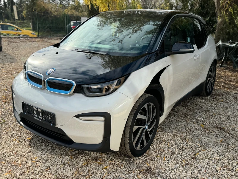 BMW i3 94Ah Navi pro, Carplay, Нови гуми, SOH 96.7%, снимка 3 - Автомобили и джипове - 48078761