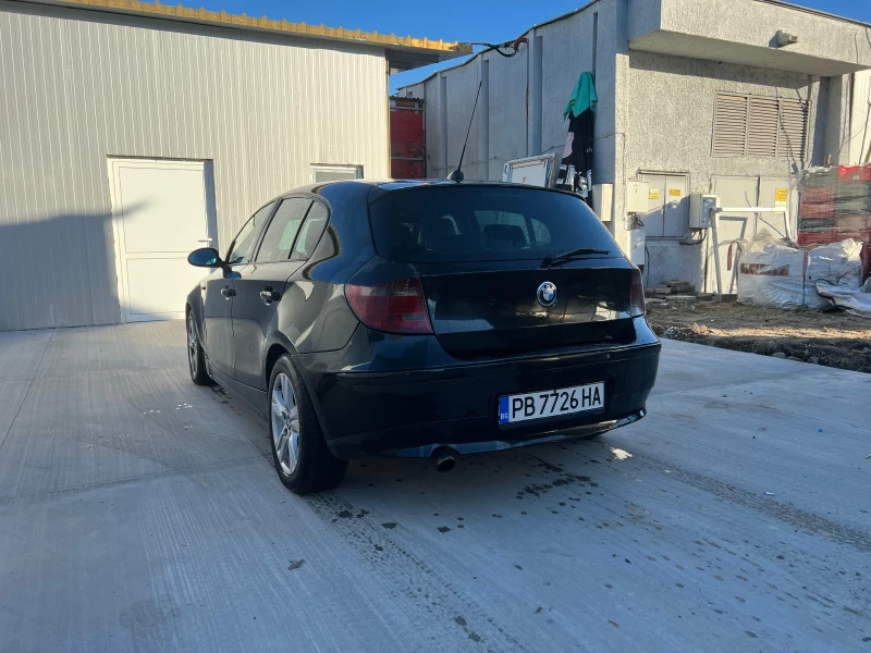 BMW 120 2.0d, снимка 6 - Автомобили и джипове - 48551564