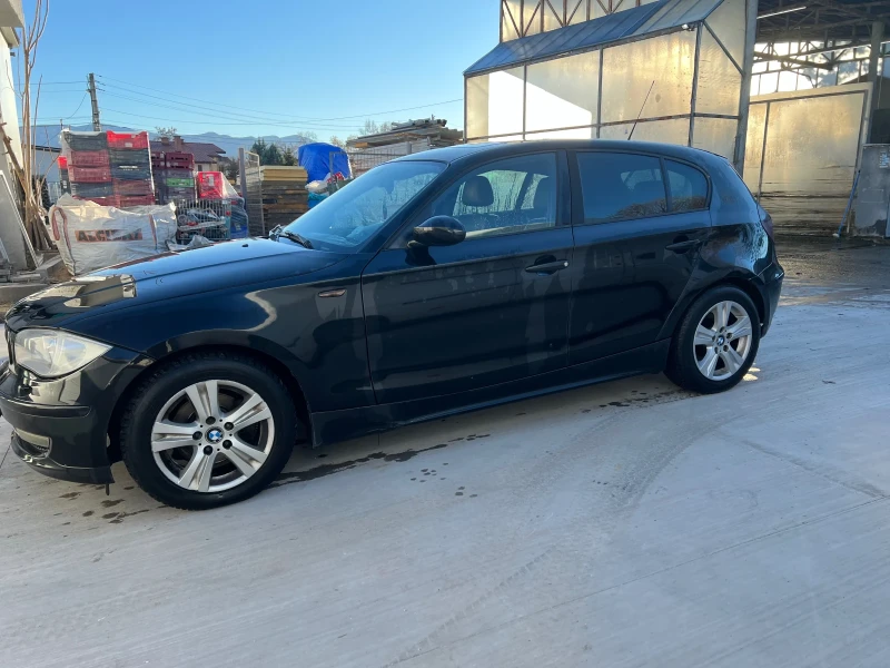 BMW 120 2.0d, снимка 7 - Автомобили и джипове - 48551564