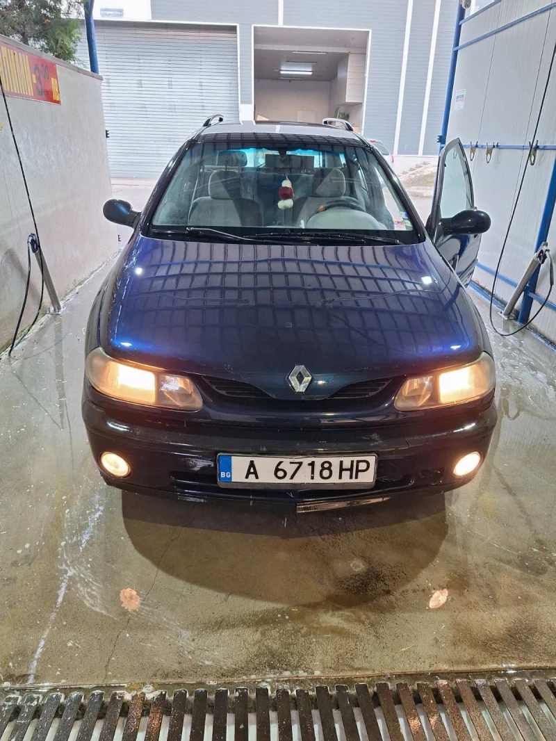 Renault Laguna, снимка 1 - Автомобили и джипове - 48558972