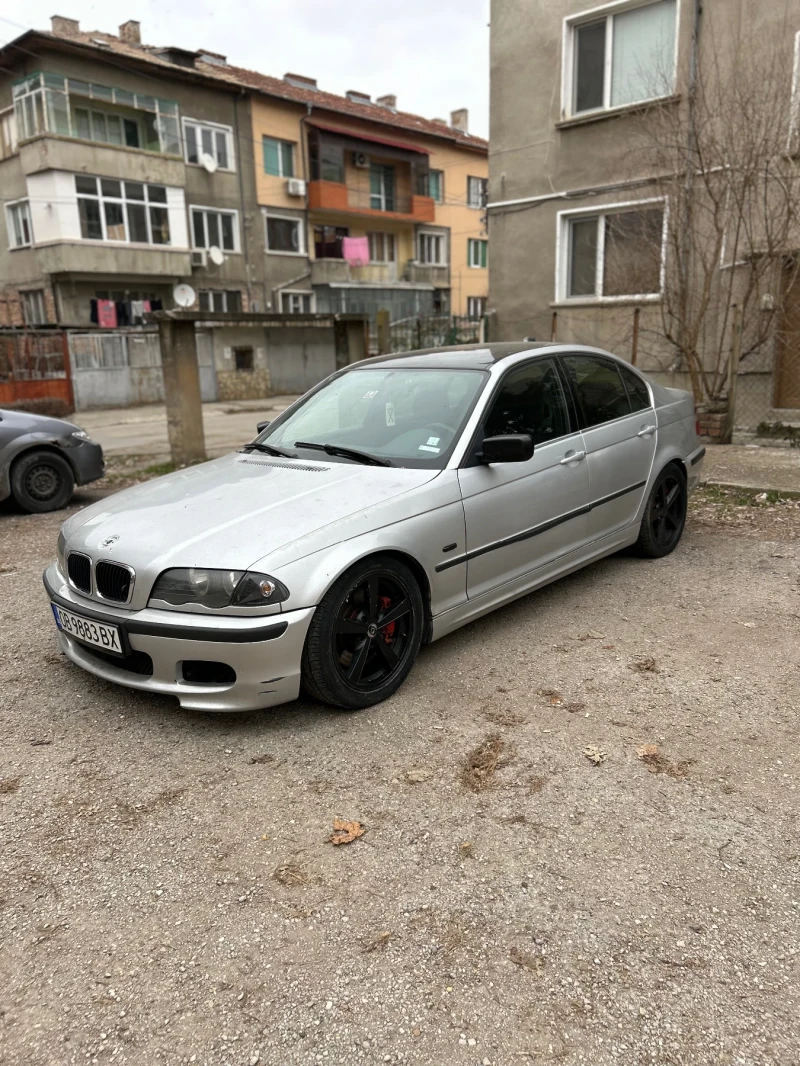 BMW 330, снимка 1 - Автомобили и джипове - 49025102