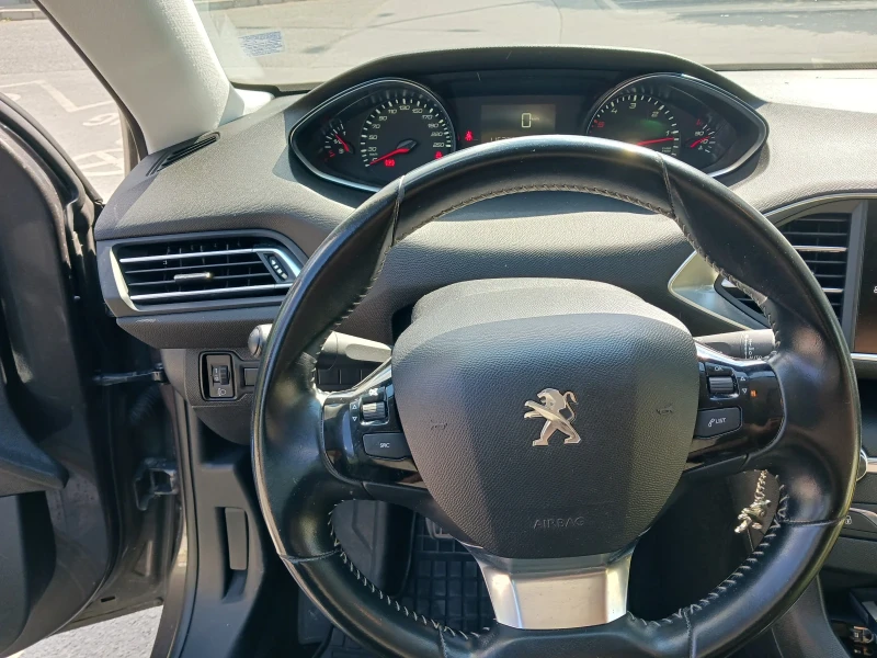 Peugeot 308, снимка 8 - Автомобили и джипове - 49274911