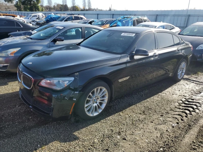 BMW 750, снимка 1 - Автомобили и джипове - 49384164