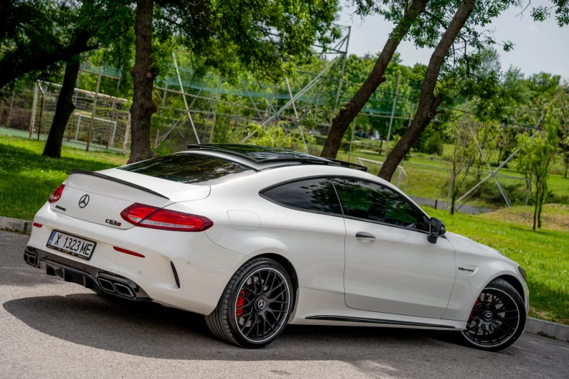 Mercedes-Benz C 63 AMG, снимка 4 - Автомобили и джипове - 52298464