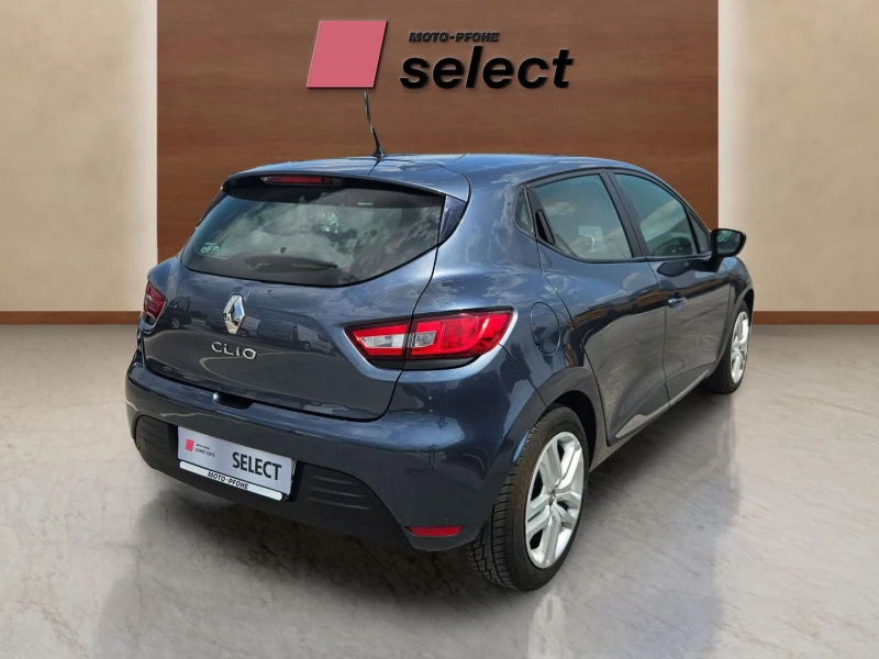 Renault Clio 1.0i, снимка 5 - Автомобили и джипове - 50635644
