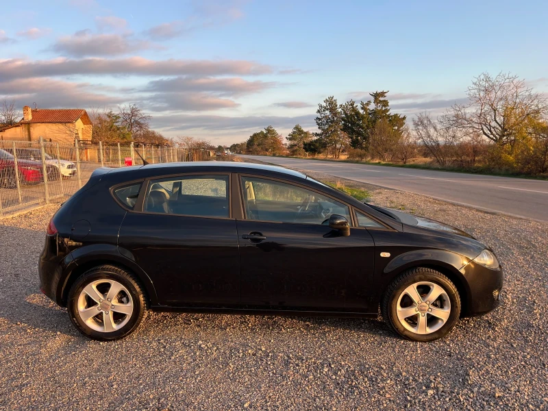 Seat Leon 1.9/КАТО НОВА, снимка 3 - Автомобили и джипове - 52619578