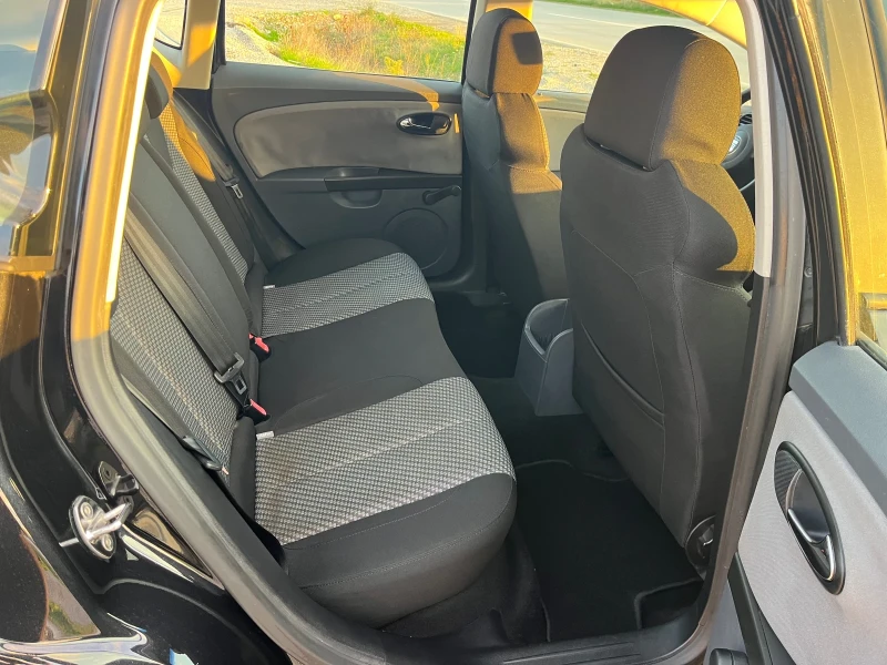 Seat Leon 1.9/КАТО НОВА, снимка 15 - Автомобили и джипове - 52619578