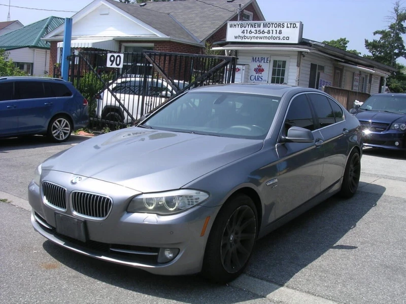 BMW 535 * 4dr Sdn 535i xDrive AWD CLEAN CARFAX * CARFAX * 