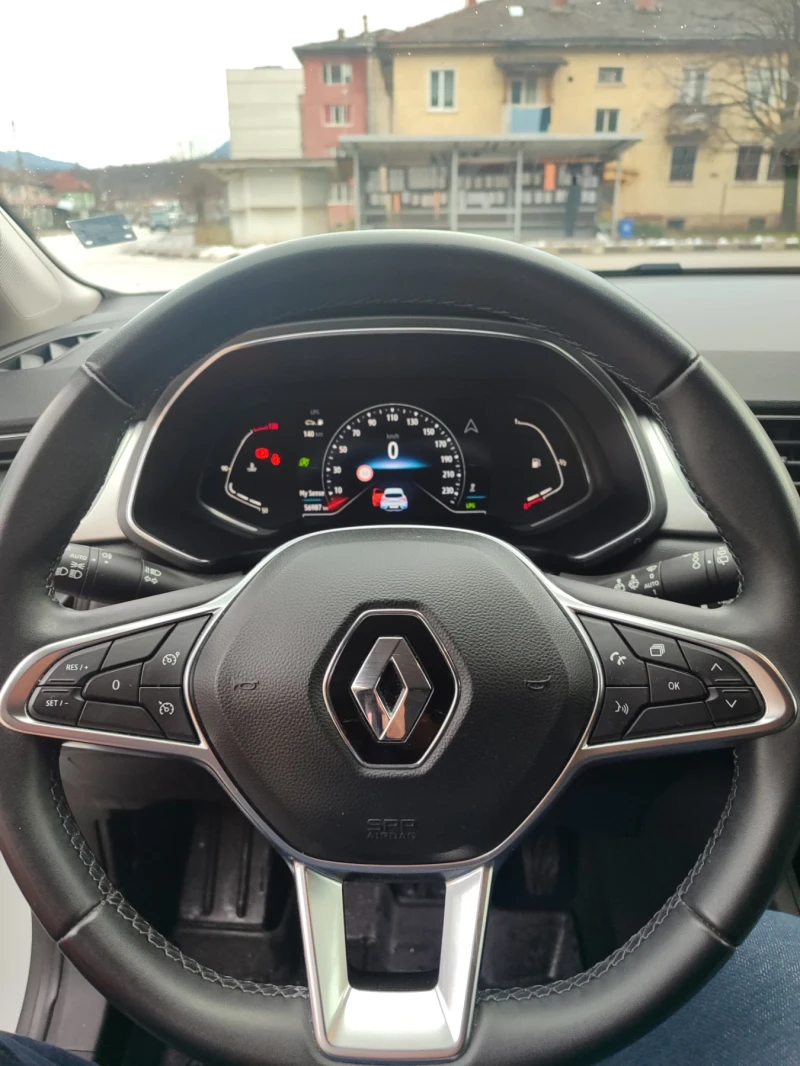 Renault Captur 1.00 - 100 к.с. бензин с газ , снимка 12 - Автомобили и джипове - 53041822