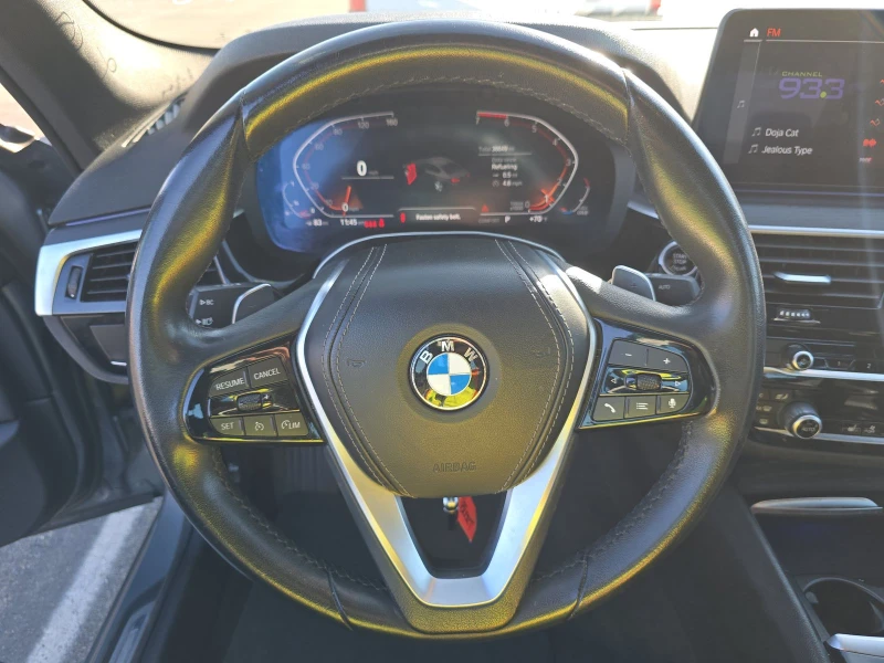 BMW 530 i 2.0 * ФИКСИРАНА ЦЕНА* , снимка 9 - Автомобили и джипове - 53122315