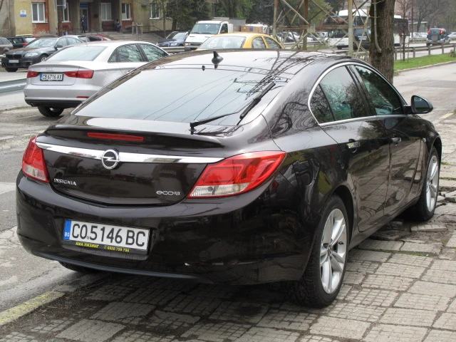 Opel Insignia LED/KOJA/PODGREV, снимка 3 - Автомобили и джипове - 53656798