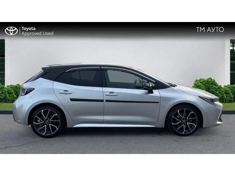 Toyota Corolla 2.0 HSD CVT FWD LOUNGE, снимка 17 - Автомобили и джипове - 54476468