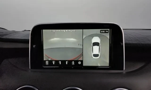 Kia Stinger 3.3 t 2WD cam360* Обдухване, disiTron, HeadUp, снимка 15 - Автомобили и джипове - 54897776