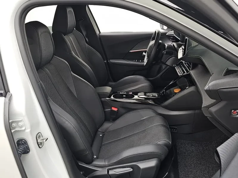 Peugeot 2008 EV GT - ���� 30% ����� | Mobile.bg � ����������� 10
