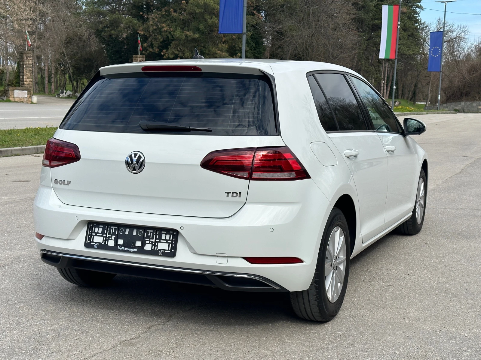 VW Golf 7.5* 1.6TDI* Facelift* Euro6 - изображение 5