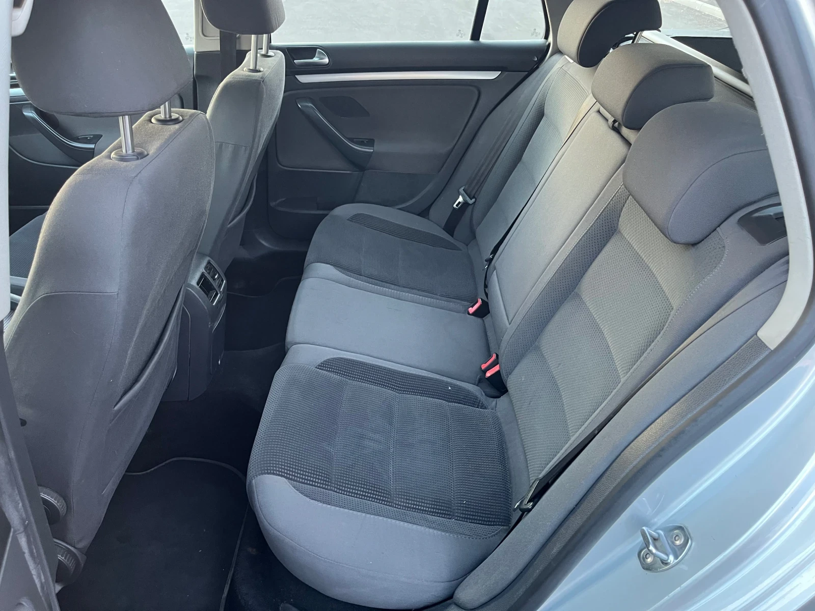 VW Golf 1.6i 102k.c. * Comfortline * AC *   | Mobile.bg   13