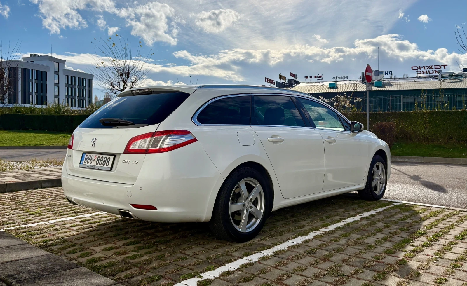 Peugeot 508 GT | 204 к.с. | 2014 г.| JBL Audio | МАСАЖ | ПАМЕТ - изображение 7