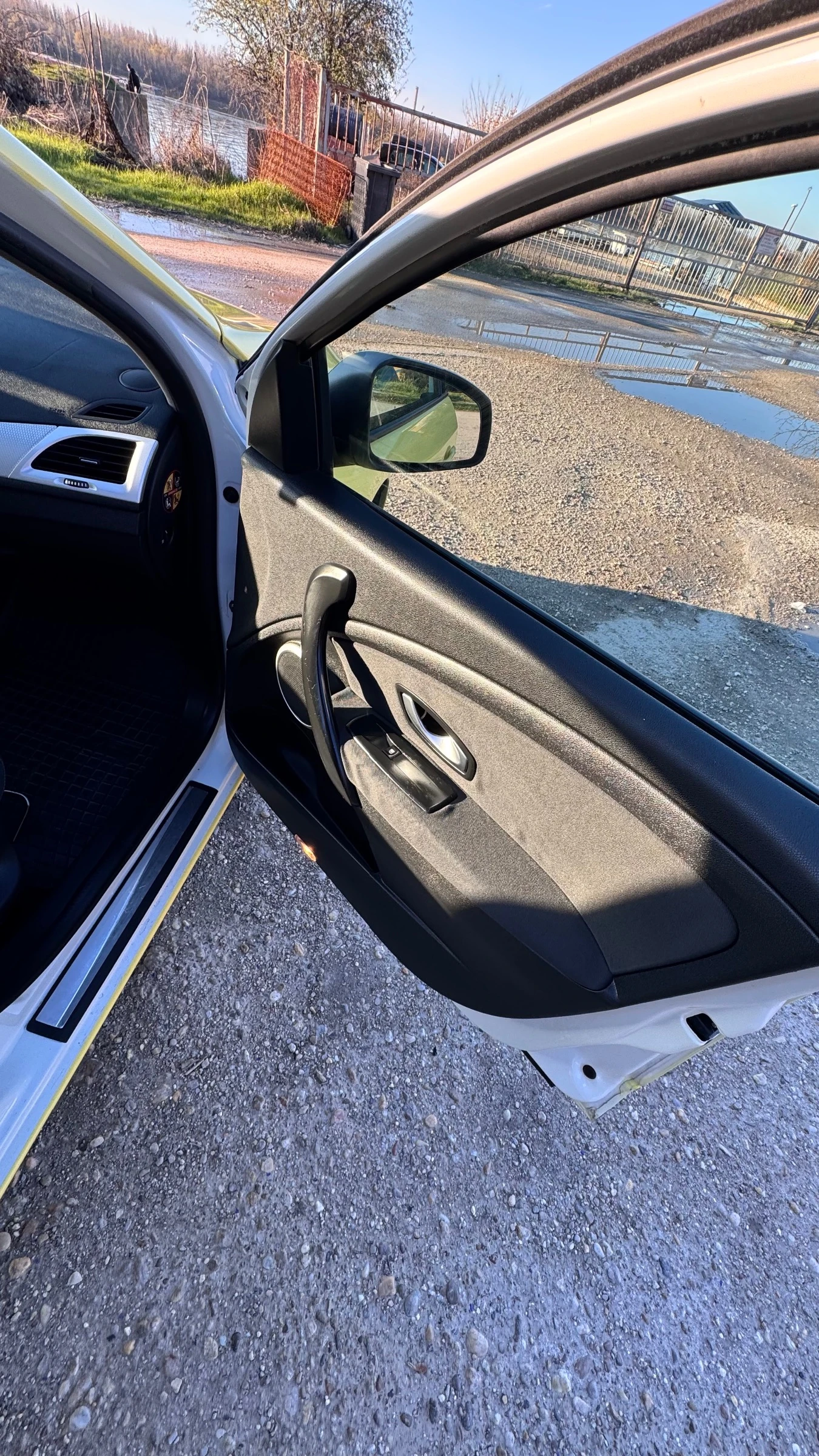 Renault Megane 1.6 | Mobile.bg   17