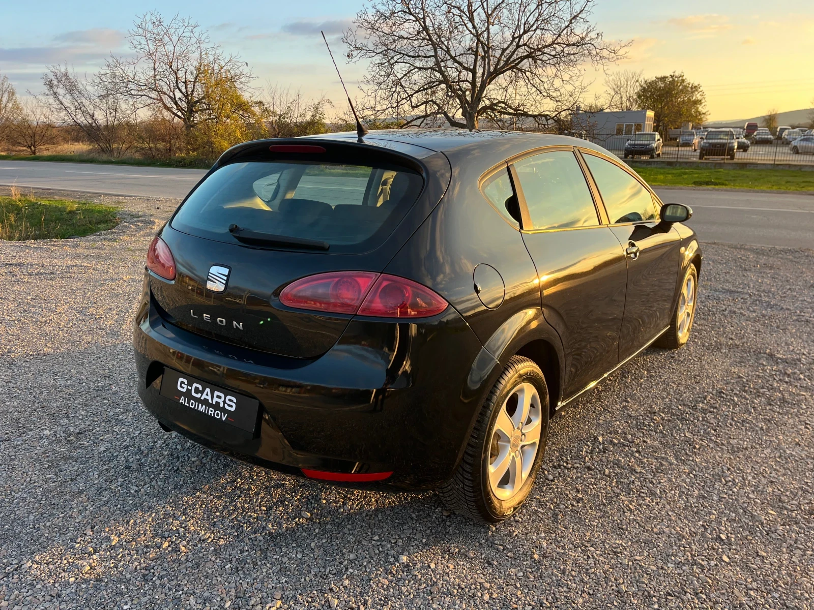 Seat Leon 1.9/КАТО НОВА - изображение 4