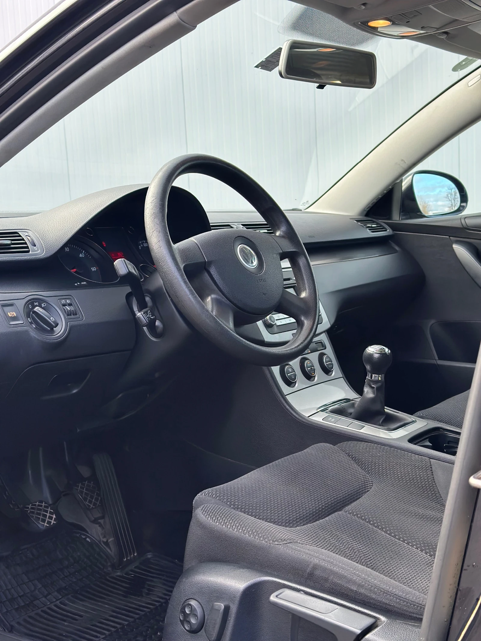 VW Passat VW Passat 2.0TDI 140�.�  | Mobile.bg � ����������� 9