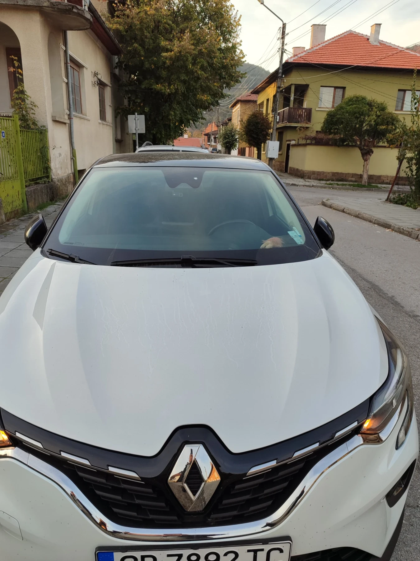 Renault Captur 1.00 - 100 к.с. бензин с газ  - изображение 3