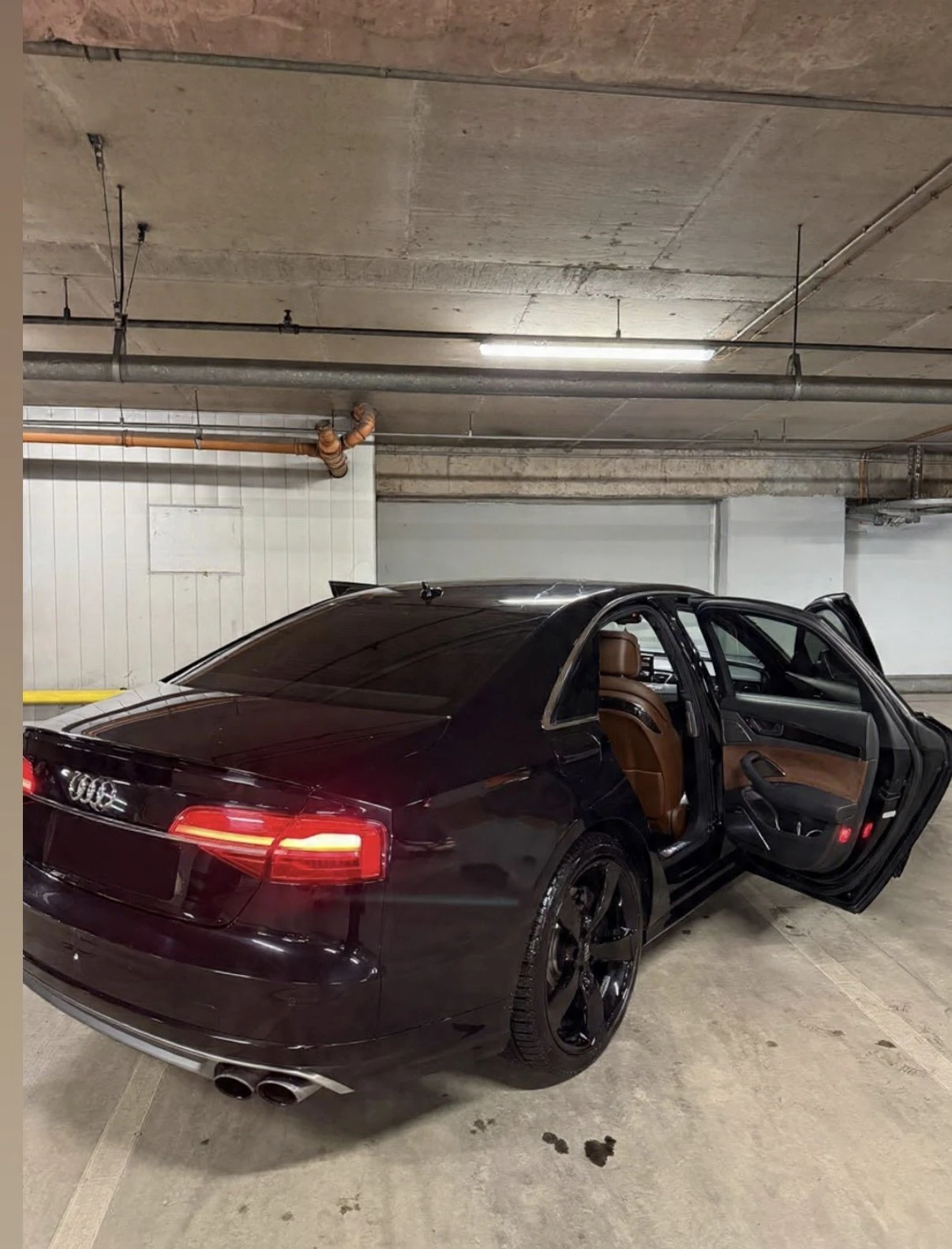 Audi S8 PLUS - изображение 2