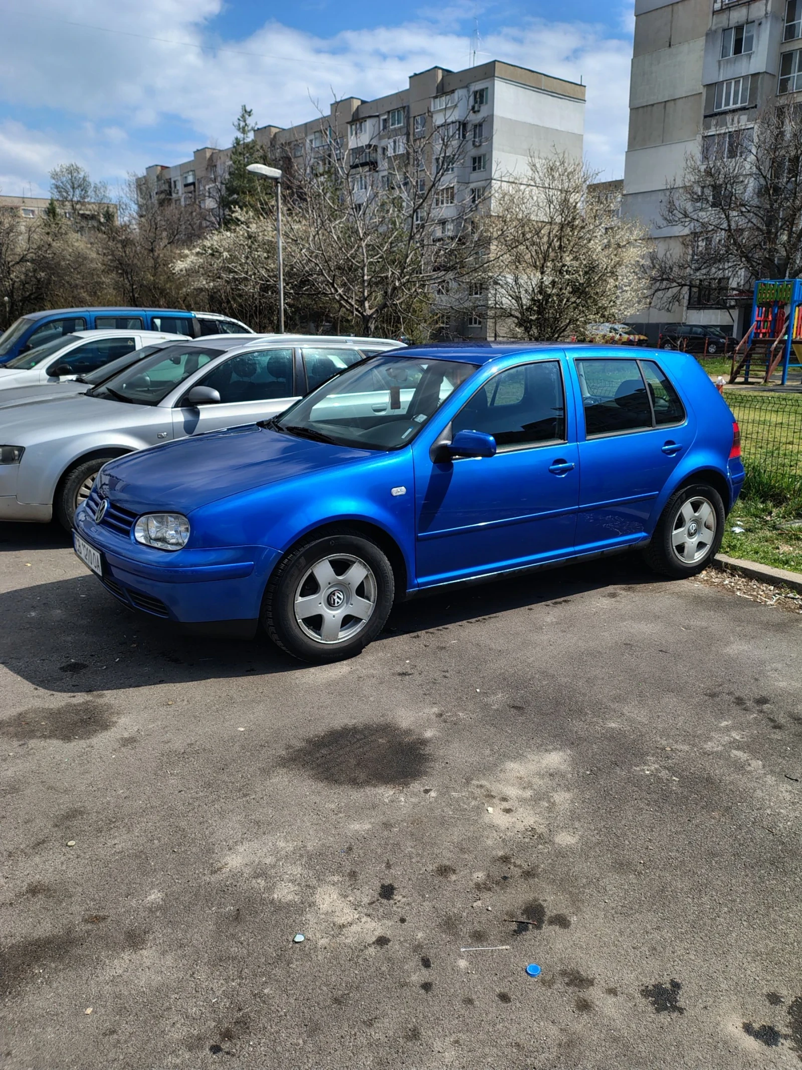 VW Golf 1.4 бензин климатроник 