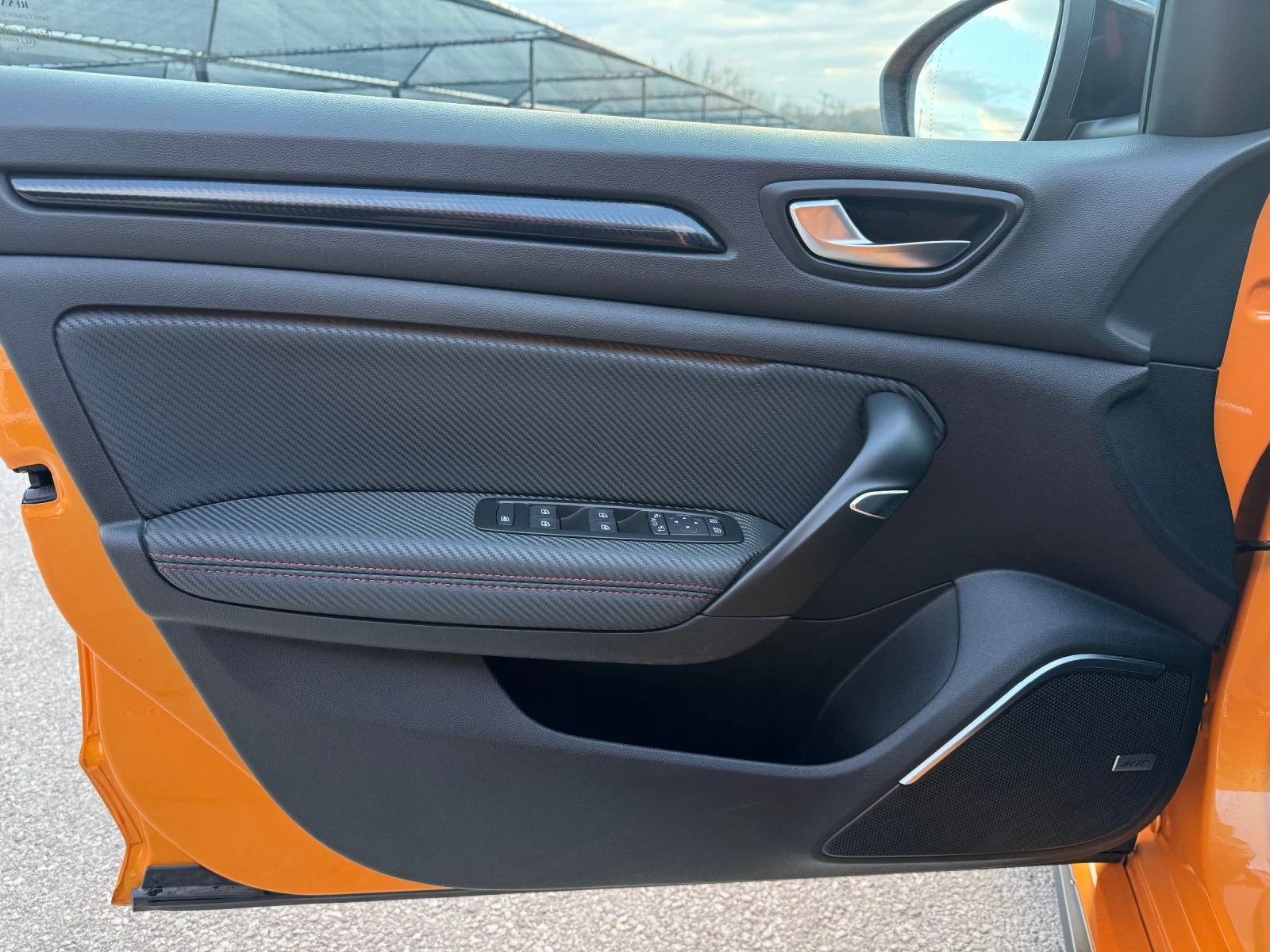 Renault Megane RS* 4 CONTROL* KEYLES* BOSE* CAMERA* TOP TOP, снимка 9 - Автомобили и джипове - 53990099