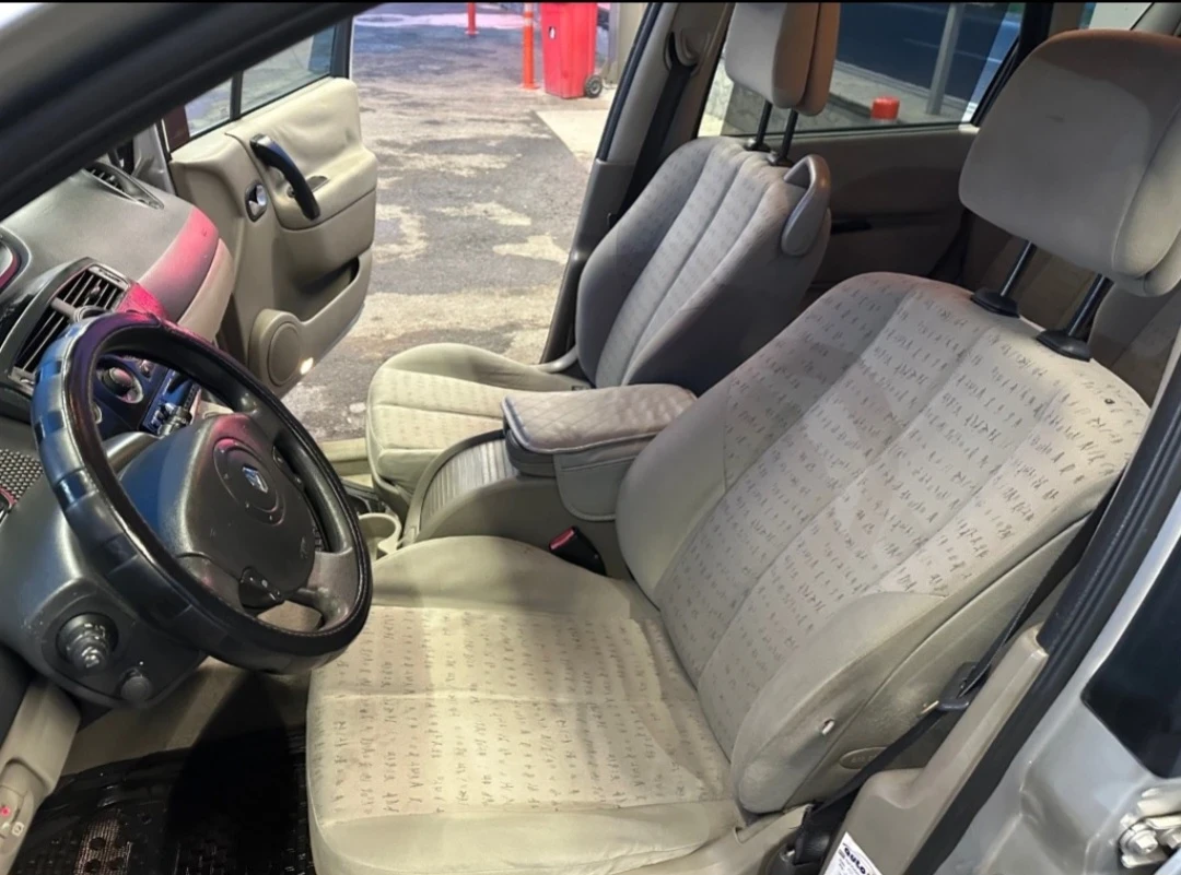 Renault Scenic 1.5 dci, снимка 6 - Автомобили и джипове - 54175062