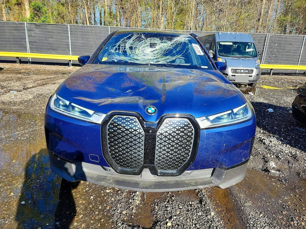 BMW iX xDrive50, снимка 5 - Автомобили и джипове - 54419033