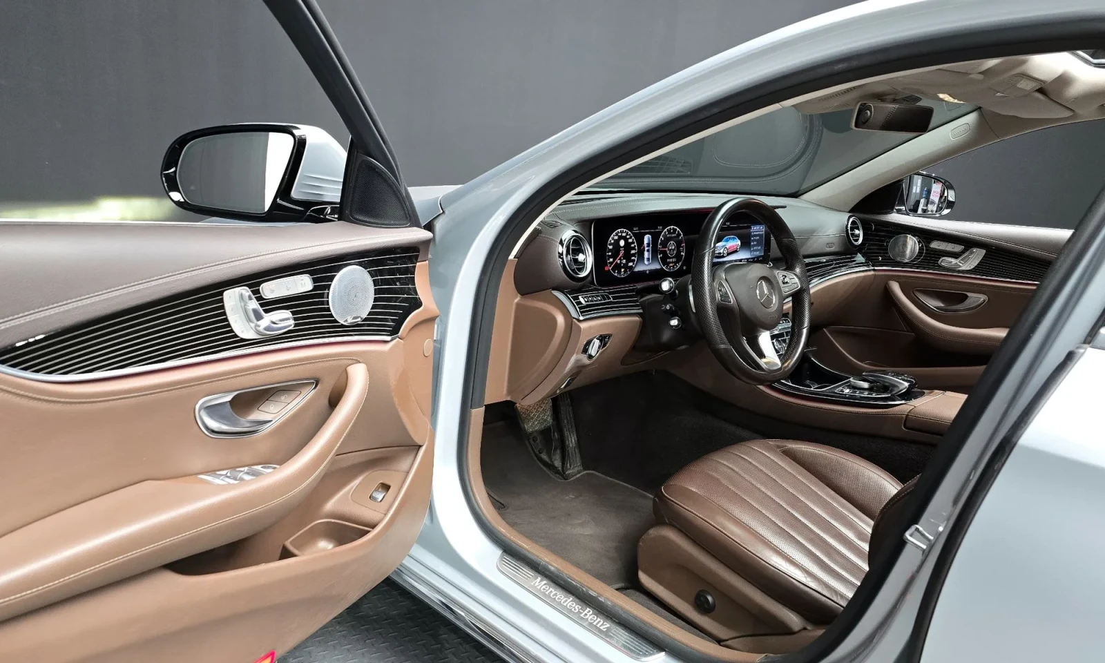 Mercedes-Benz E 400 4MATIC, Distronic, �����., 360-�. | Mobile.bg � ����������� 5