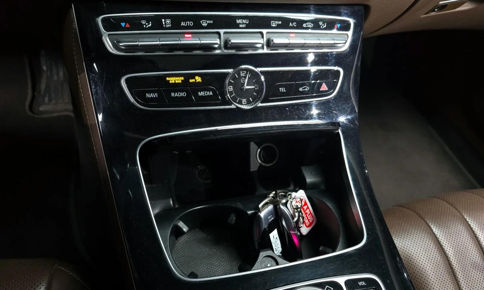 Mercedes-Benz E 400 4MATIC, Distronic, �����., 360-�. | Mobile.bg � ����������� 13
