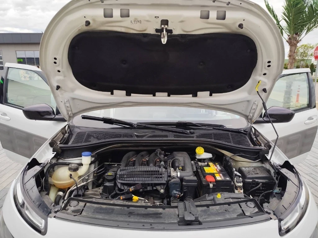 Citroen C4 Cactus, снимка 15 - Автомобили и джипове - 54813189