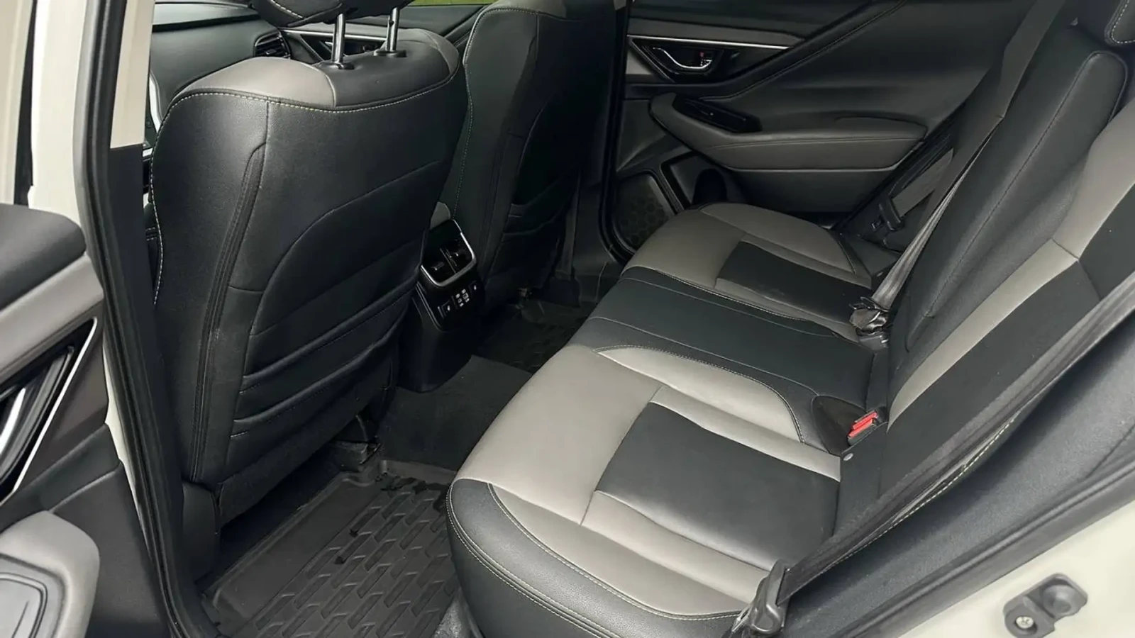Subaru Outback XT* Onyx Edition* Цена до БГ, снимка 16 - Автомобили и джипове - 55439442