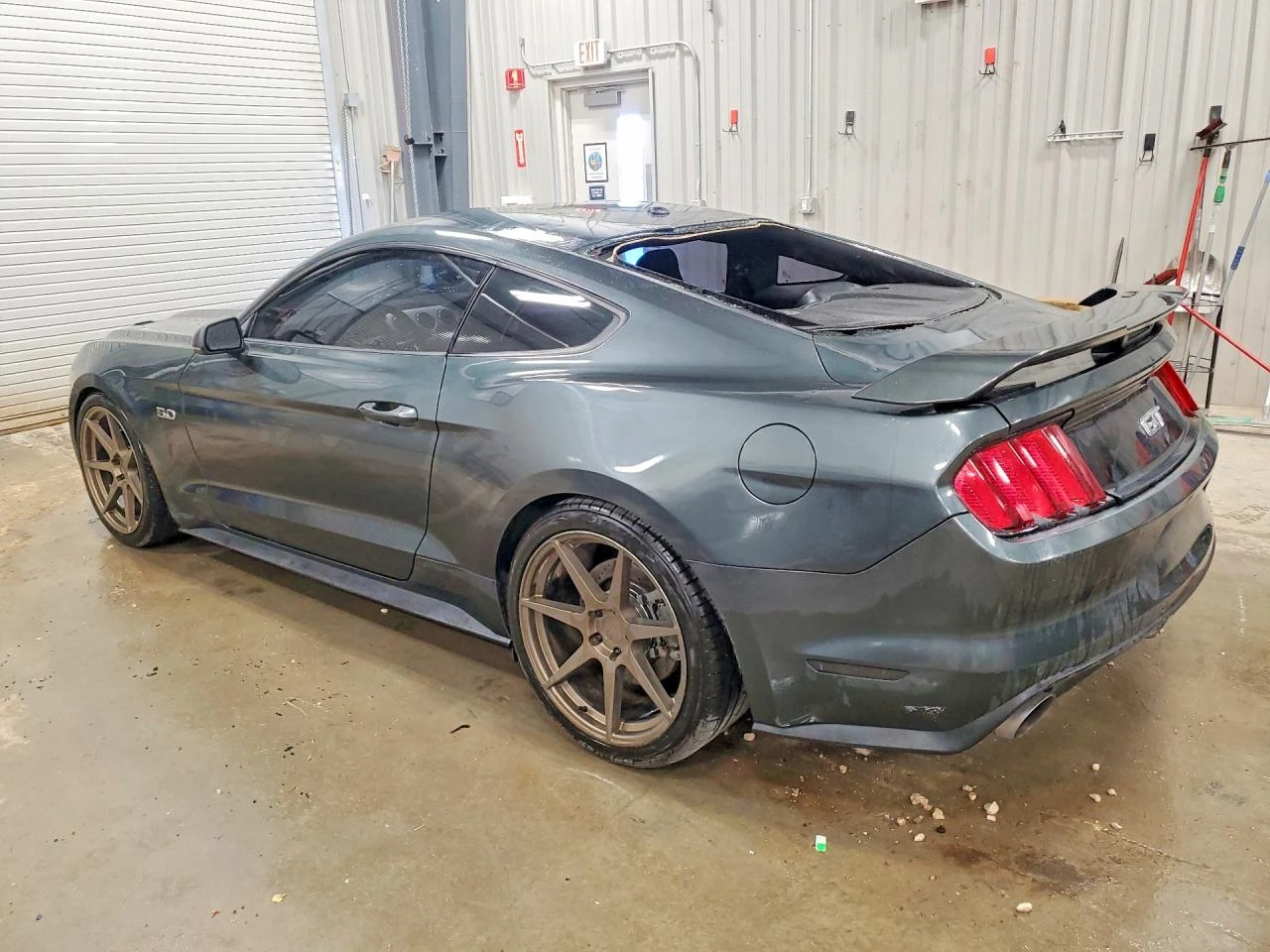 Ford Mustang 5.0l Gt, снимка 2 - Автомобили и джипове - 55580391