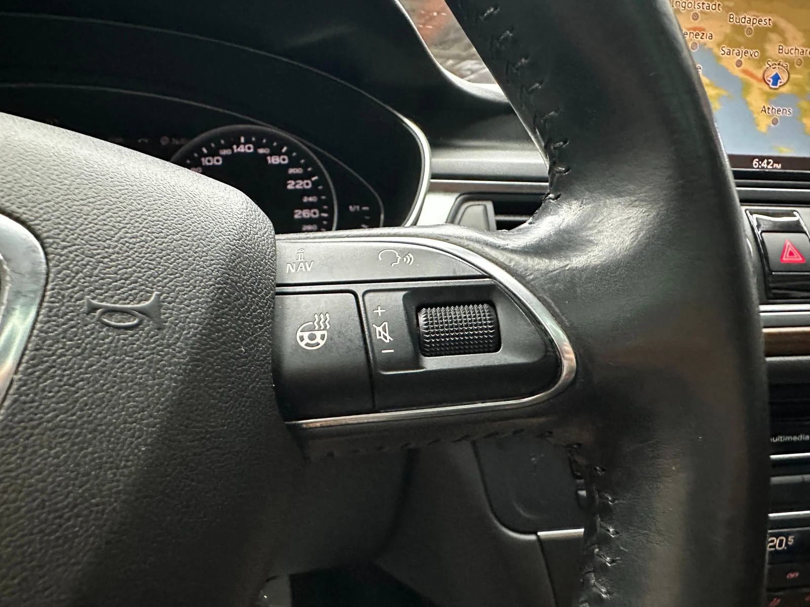 Audi A6 3.0TDI Quattro/ГАРАНЦИЯ 6 мес/Вентилация/4-клима/, снимка 17 - Автомобили и джипове - 56130559