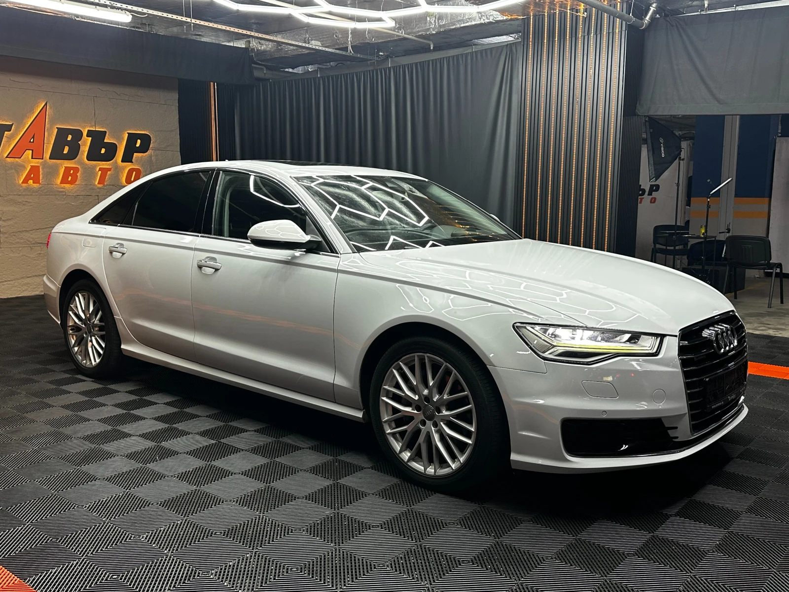 Audi A6 3.0TDI Quattro/ГАРАНЦИЯ 6 мес/Вентилация/4-клима/, снимка 2 - Автомобили и джипове - 56130559