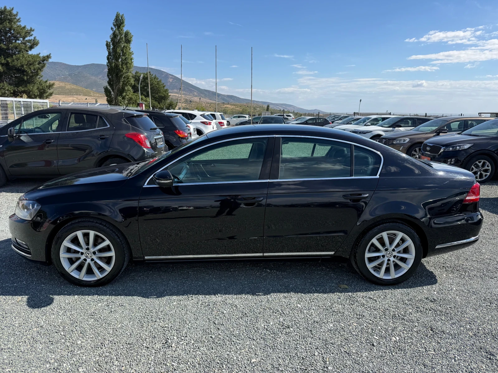 VW Passat (KATO НОВА), снимка 10 - Автомобили и джипове - 56272306