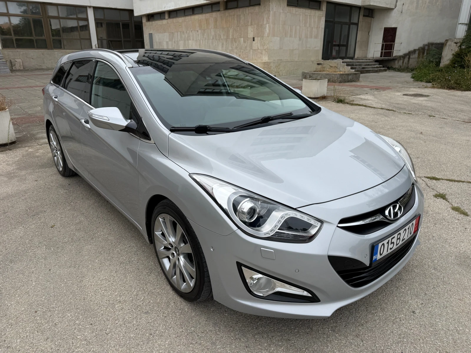 Hyundai I40 2.0i AUTOMATIC PREMIUM, снимка 6 - Автомобили и джипове - 56274554