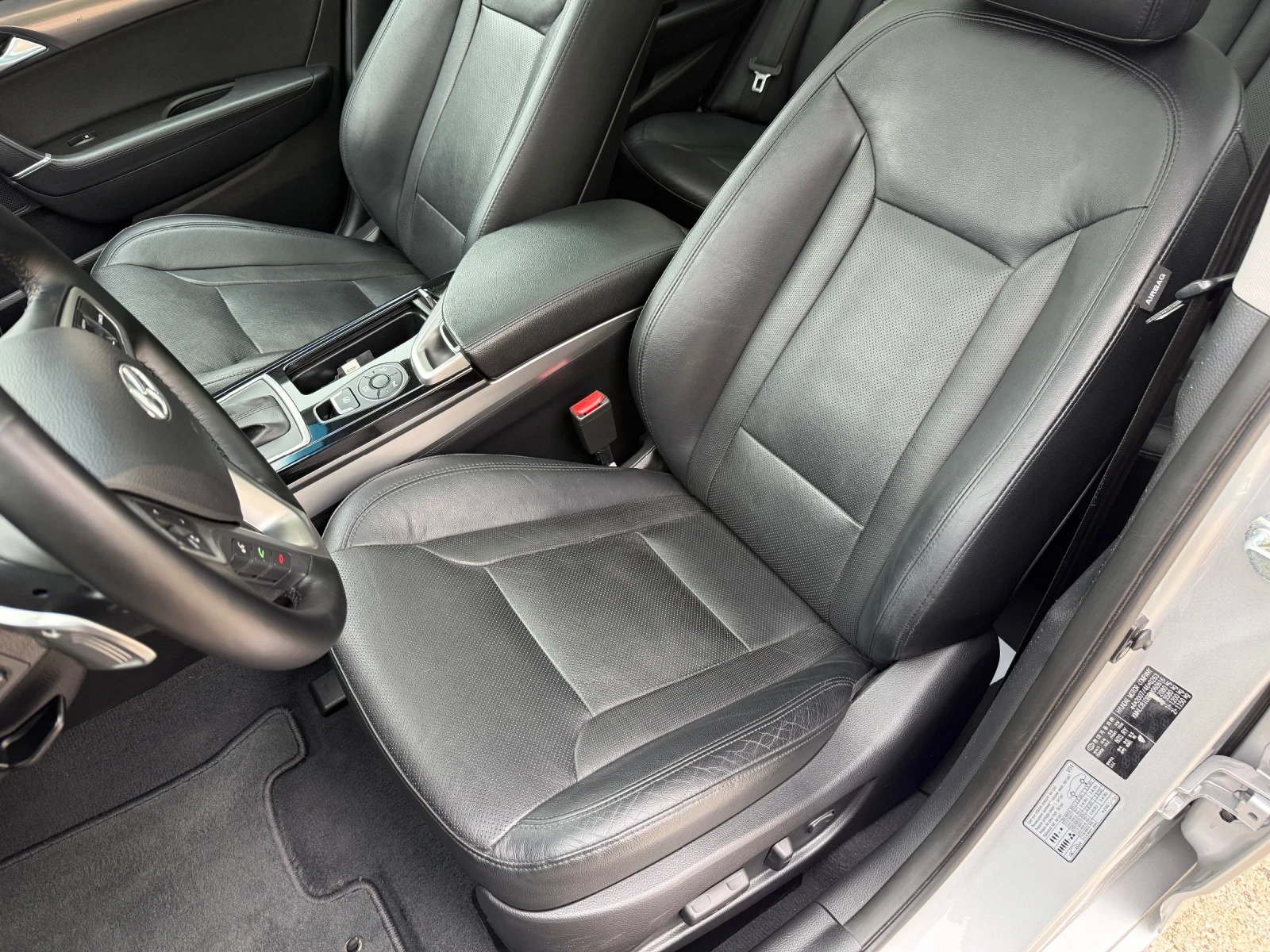 Hyundai I40 2.0i AUTOMATIC PREMIUM, снимка 9 - Автомобили и джипове - 56274554