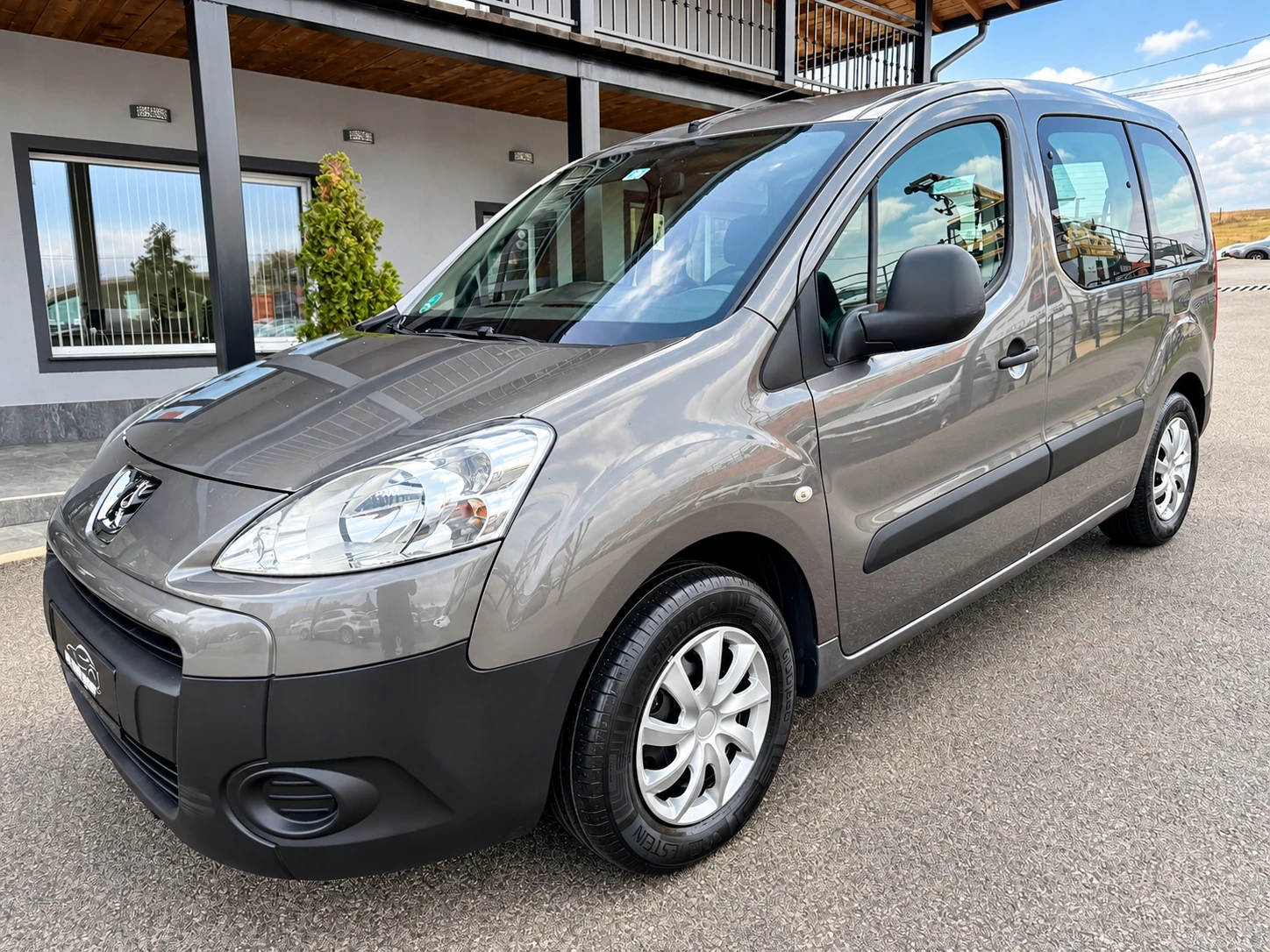 Peugeot Partner 1.6I НОВ ВНОС 
