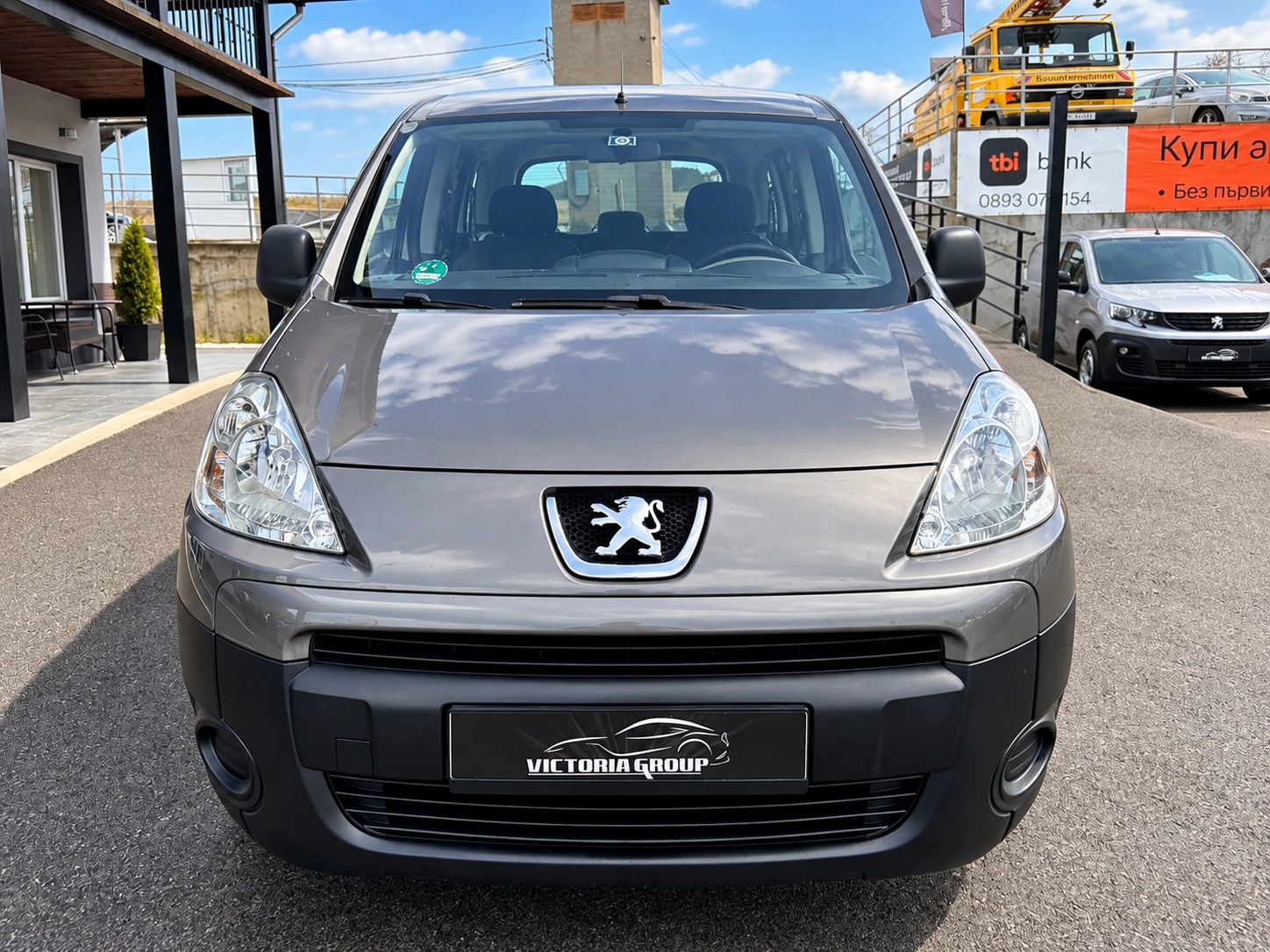 Peugeot Partner 1.6I НОВ ВНОС , снимка 2 - Автомобили и джипове - 56747073