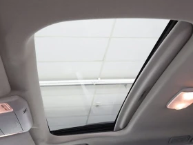 Toyota Sequoia TRD SPORT * * 4WD* * СЕРВИЗНА ИСТОРИЯ * * , снимка 12