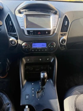 Обява за продажба на Hyundai IX35 2.0 CRDI 184 к.с. 4WD Автоматик Панорама KeylessGo ~15 000 лв. - изображение 10 | Auto.bg Обява за продажба на Hyundai IX35 2.0 CRDI 184 к.с. 4WD Автоматик Панорама KeylessGo ~15 000 лв. - изображение 10