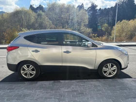 Обява за продажба на Hyundai IX35 2.0 CRDI 184 к.с. 4WD Автоматик Панорама KeylessGo ~15 000 лв. - изображение 5 | Auto.bg Обява за продажба на Hyundai IX35 2.0 CRDI 184 к.с. 4WD Автоматик Панорама KeylessGo ~15 000 лв. - изображение 5