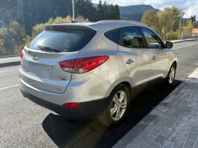 Обява за продажба на Hyundai IX35 2.0 CRDI 184 к.с. 4WD Автоматик Панорама KeylessGo ~15 000 лв. - изображение 2 | Auto.bg Обява за продажба на Hyundai IX35 2.0 CRDI 184 к.с. 4WD Автоматик Панорама KeylessGo ~15 000 лв. - изображение 2